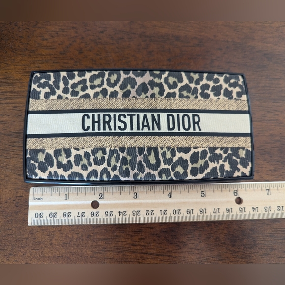 New Dior Mitzah Eyeshadow Palette - Picture 9 of 10